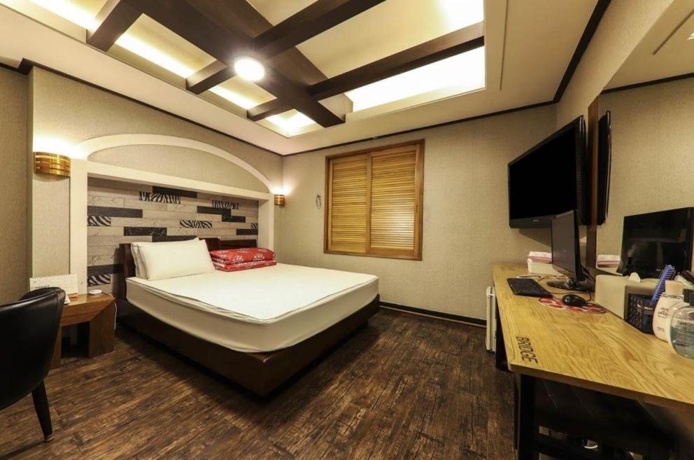 Bridge Hotel Пусан Экстерьер фото